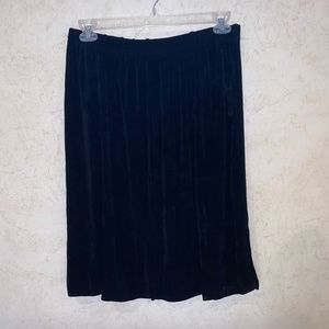 Vikki Vi Classic Skirt